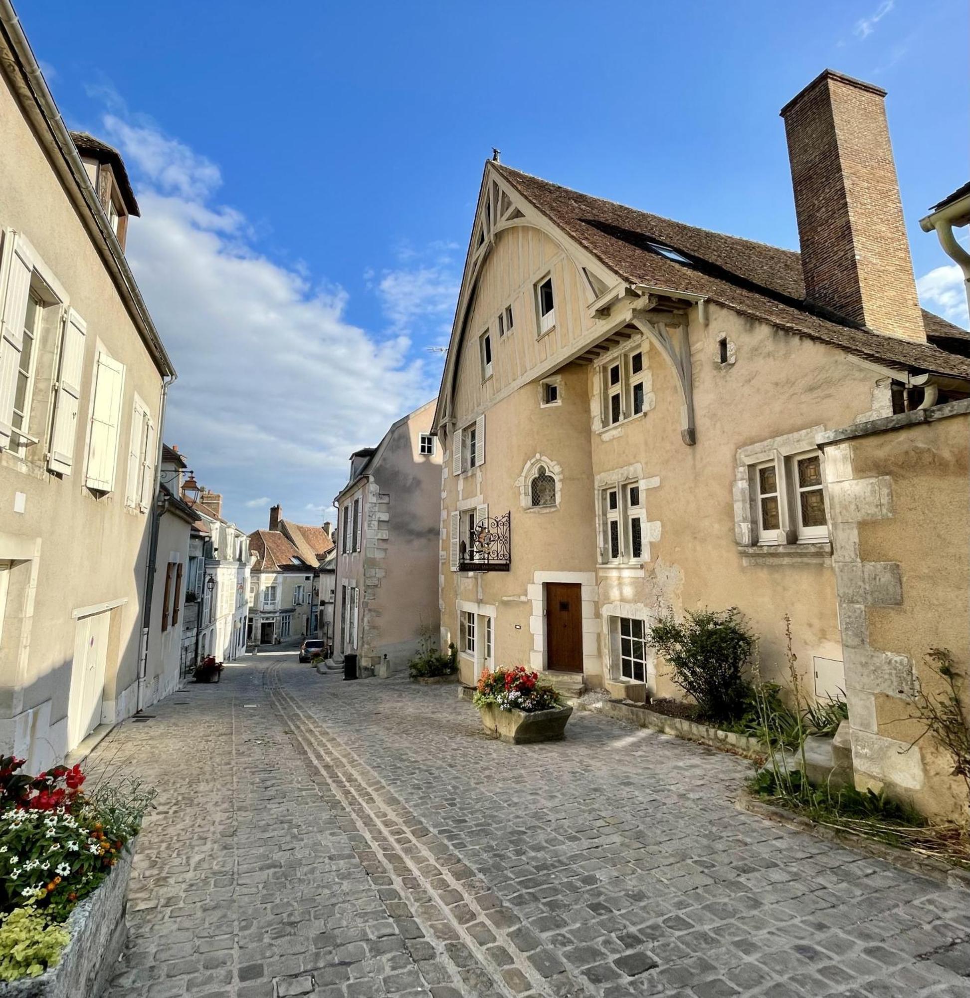Appartamento Le Pigeonnier Centre Historique Auxerre Esterno foto